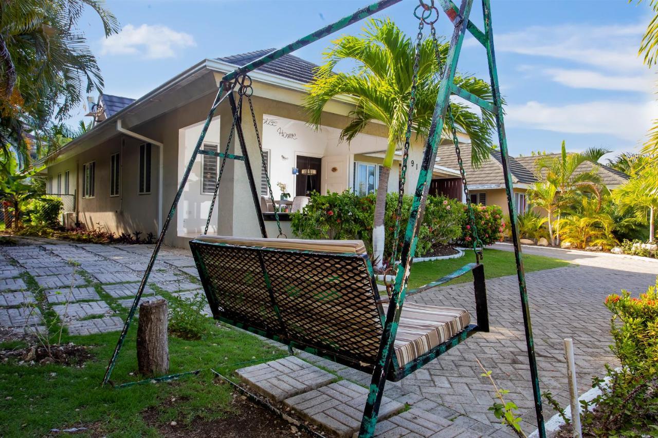Nature'S Choice Home Richmond Palms, Jamaica Exterior photo