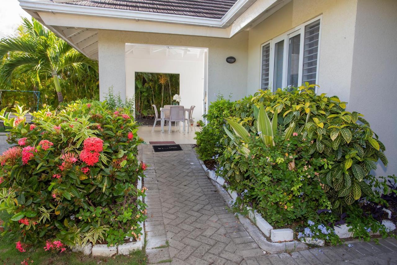 Nature'S Choice Home Richmond Palms, Jamaica Exterior photo