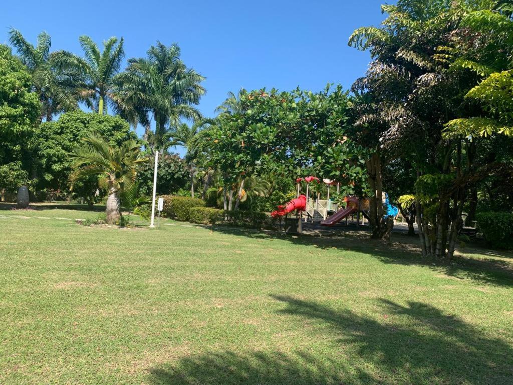 Nature'S Choice Home Richmond Palms, Jamaica Exterior photo